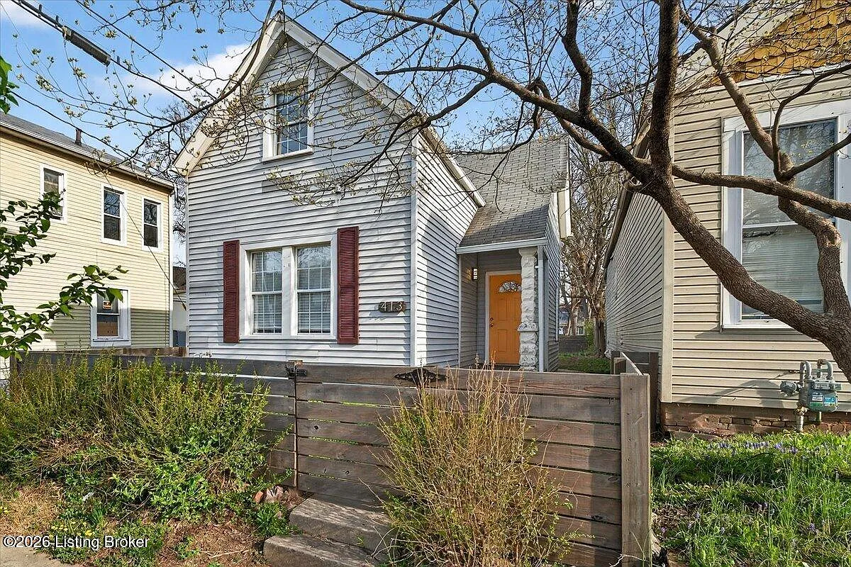 413 E Ormsby Ave photo 1