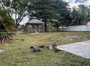 3921 SW 31st Dr, West Park, FL 33023