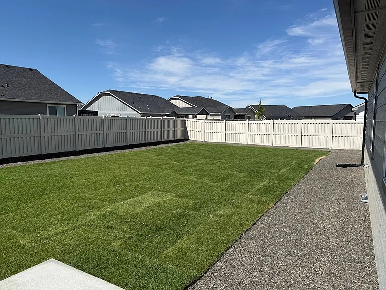 11121 Bluefield Dr — Photo 26