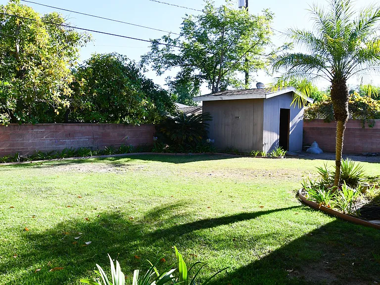 1210 E Oakmont Ave — Photo 45