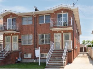 11-19 126th St, College Point, NY 11356