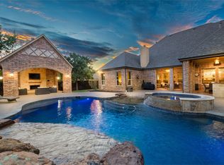 301 Summer Dr, Haslet, TX 76052