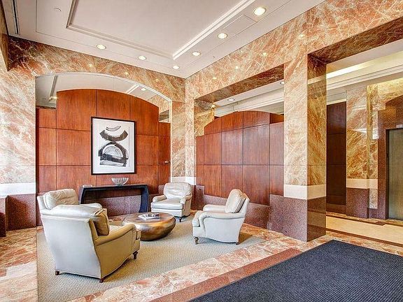 5th image of 4801 Fairmont Ave APT 805