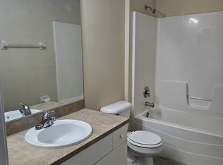 2610 2nd St SW, Lehigh Acres, FL 33976