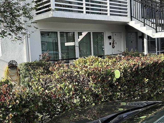 2nd image of 1005 SE 15th Street SE #5d