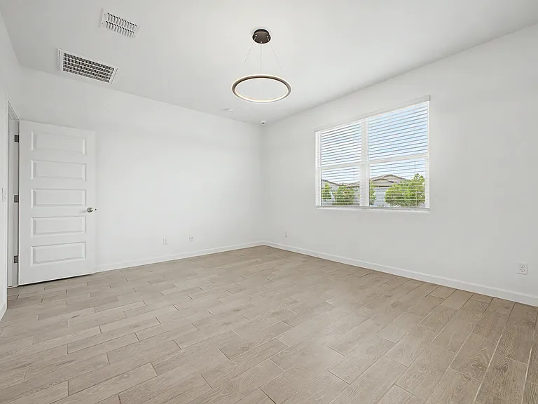 2058 S 241st Ave — Photo 16