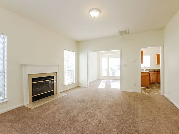 4th image of 12121 Cartgate Ln