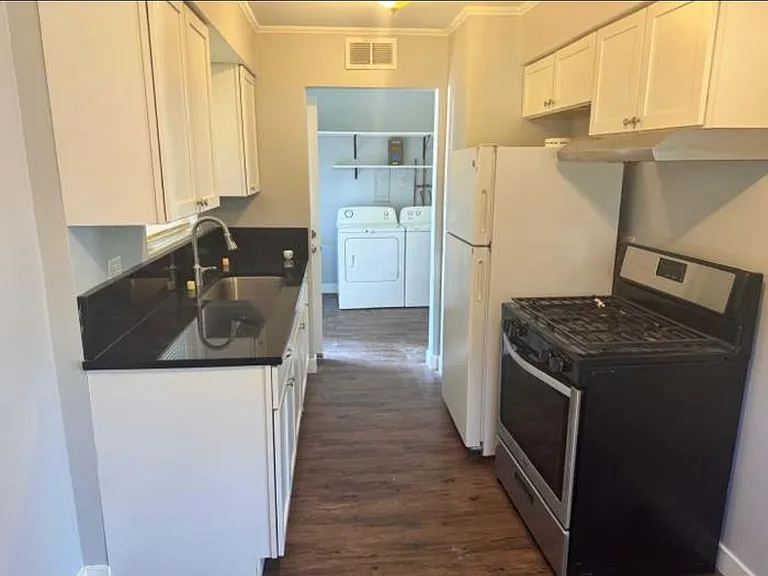 28 Willow Rd — Photo 11