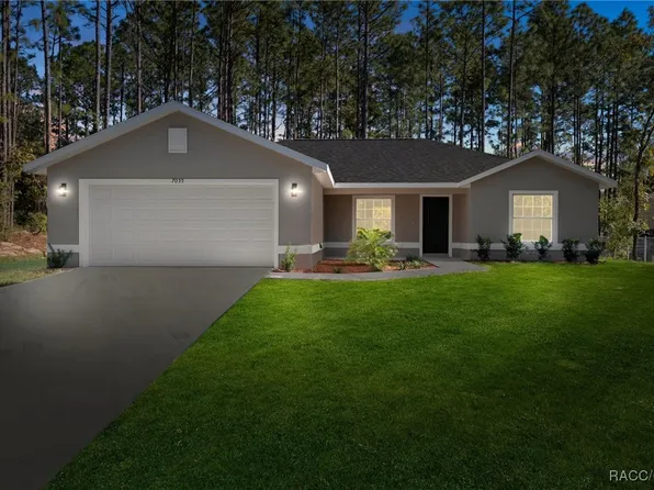 7685 N Maltese Dr, Citrus Springs, FL 34433