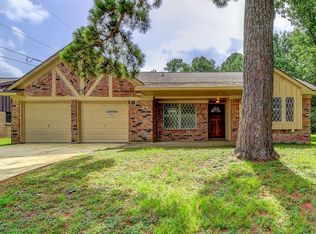 6903 Pine Grove Dr, Houston, TX 77092