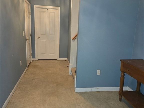 3rd image of 26 Daffodil Ct Unit 26