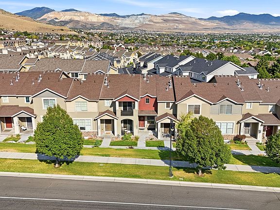 5th image of 14599 Auroral Way