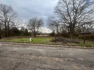 1229 Mosley St, Commerce, TX 75428