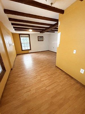 2nd image of 926 Millican St