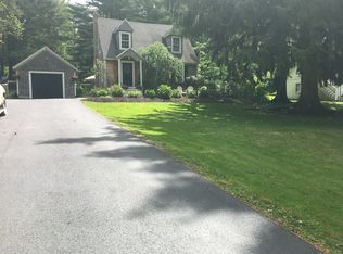 22 Waterford Rd, Dalton, PA 18414