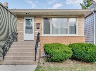 1016 Circle Ave #1, Forest Park, IL 60130