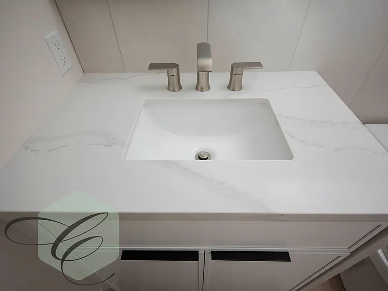 Playa de Oro Apartments — Photo 17