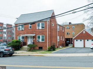 1808 16th St N APT 1, Arlington, VA 22209