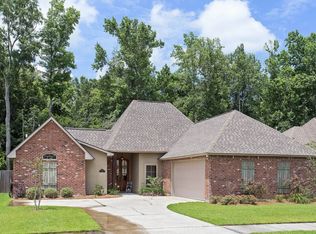17037 Bentons Ferry Ave, Greenwell Springs, LA 70739