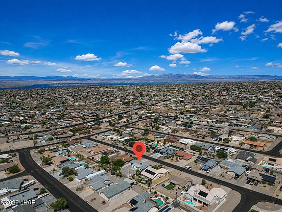 4th image of 3690 Reservation Dr