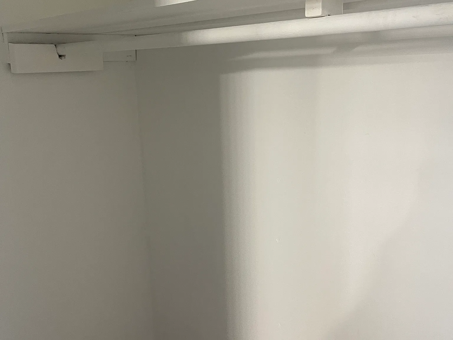 Studio, 450 sqft, $1,899 — Photo 4