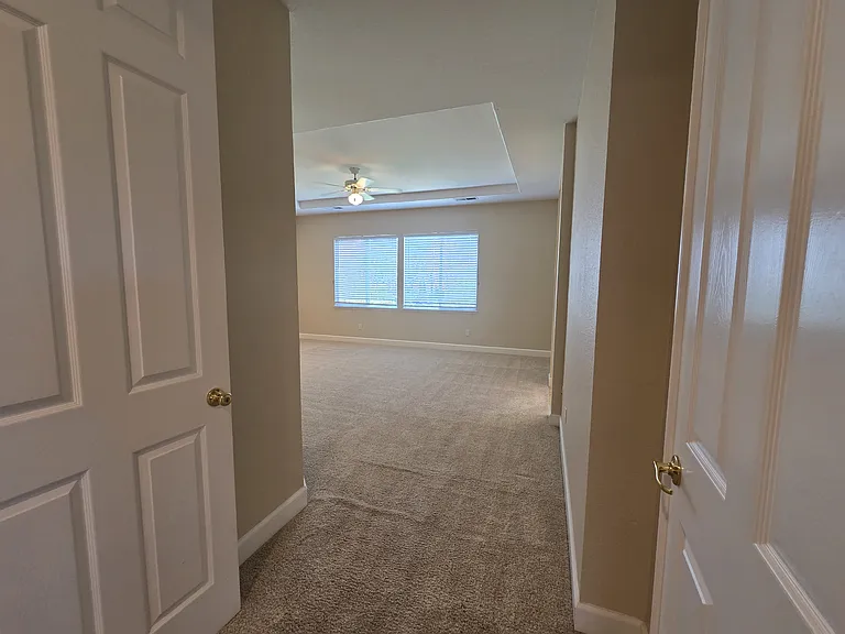 1406 Yukon St — Photo 40