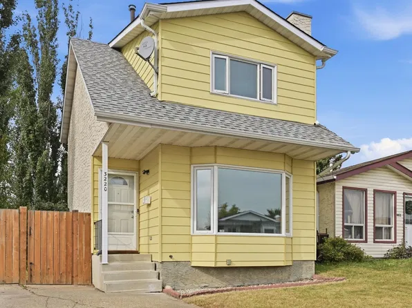 3220 44a St NW, Edmonton, AB T6L 4W9