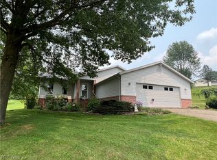 551 Springwood Cir SW, New philadelphia, OH 44663