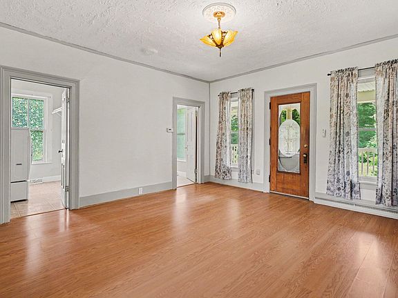 5th image of 17785 North Dr E