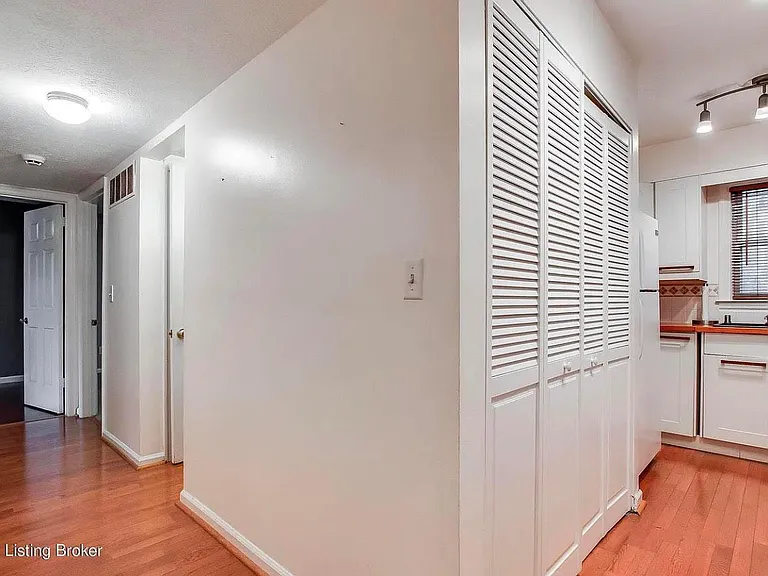705 Marquette Dr — Photo 16