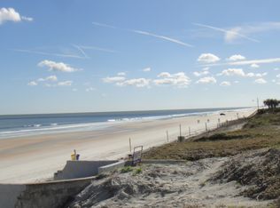 423 Pelican Ave, Daytona Beach, FL 32118