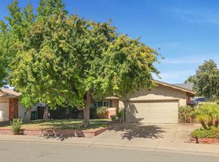 8410 Roxburgh Way, Stockton, CA 95209