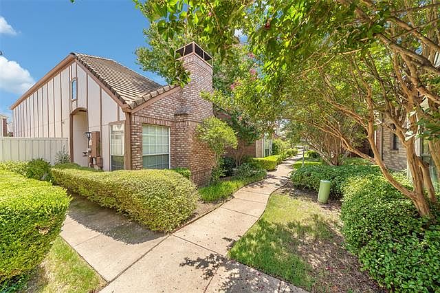 1st image of 17031 Vinland Dr