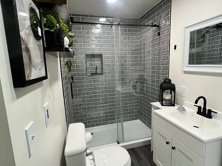 1354 Winn Dr — Photo 4