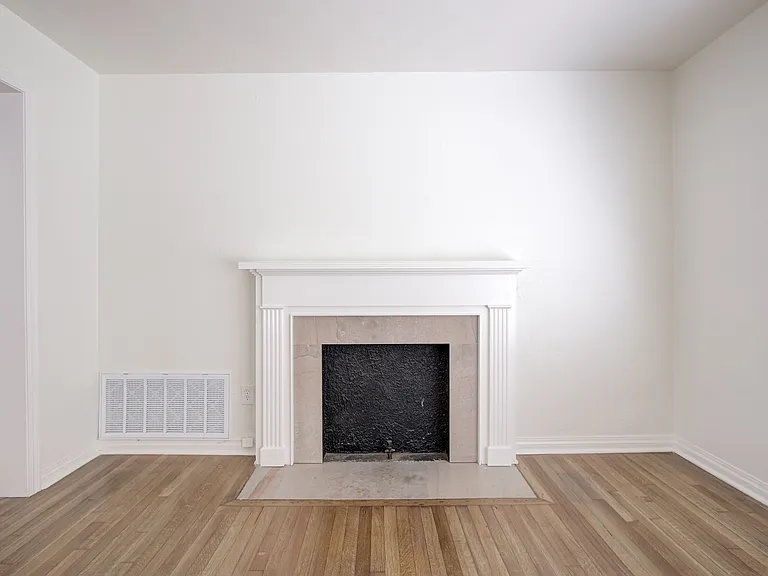 821 NW 48th St — Photo 7