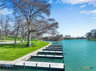 941 Rio Verde, New Braunfels, TX 78130