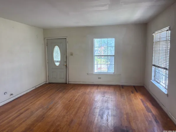 439 Ward Ave, San Antonio, TX 78223
