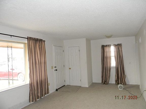 2nd image of 214 Stearns Ave