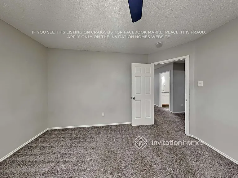 1013 Manassas Dr — Photo 14