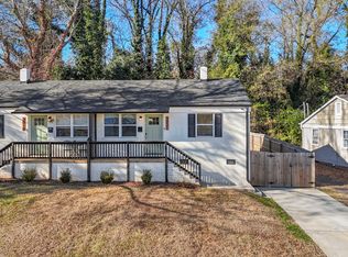 3021 Columbus Cir, Charlotte, NC 28208