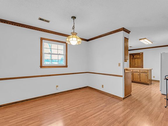 5th image of 434 Old Hunts Bridge Rd