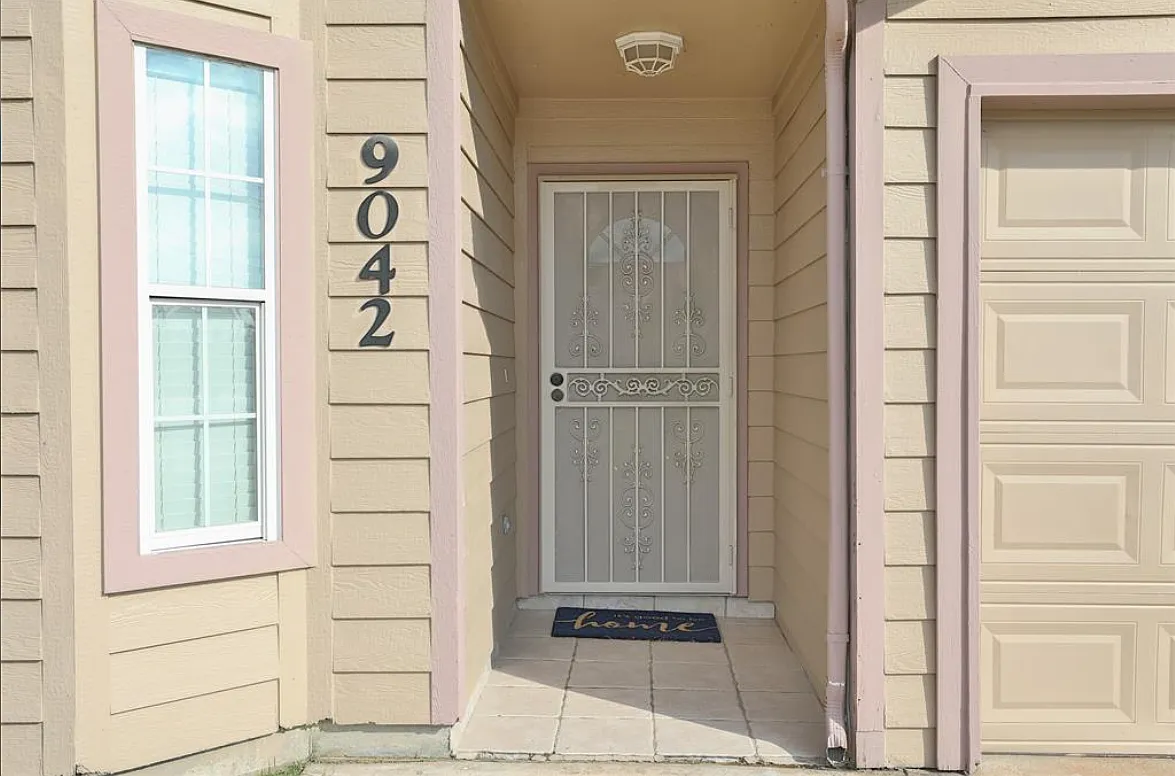 3 bed, 2.5 bath, 1780 sqft, $1,800 — Photo 4