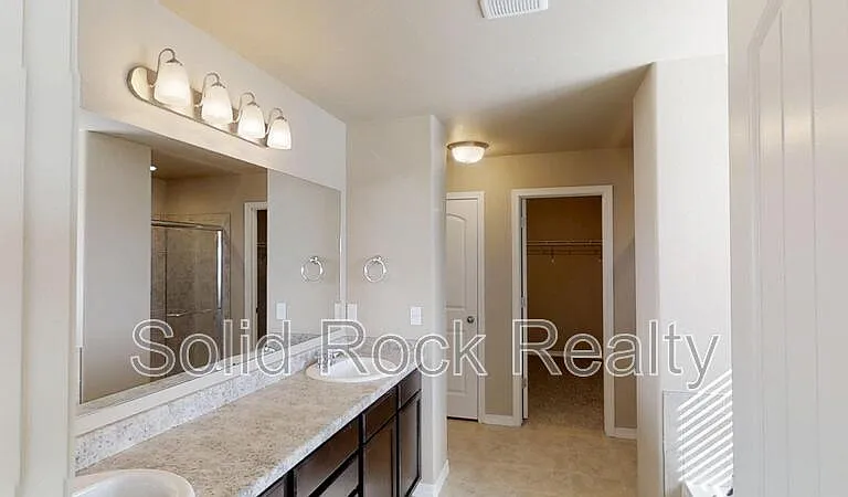 7618 Cat Tail Creek Dr — Photo 12