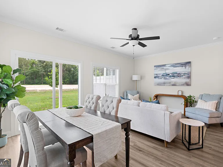 15 Azalea Ln — Photo 8