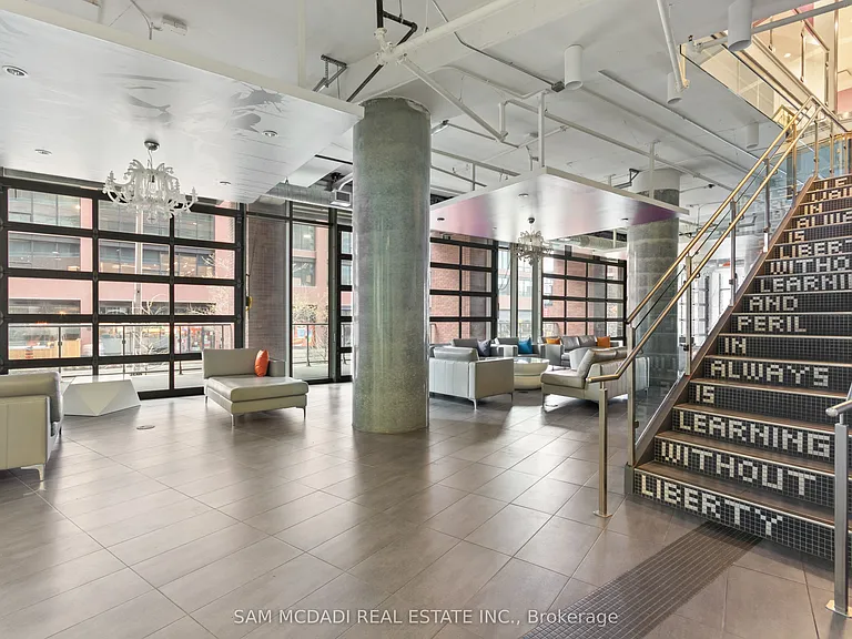 150 E Liberty St #1208 — Photo 20