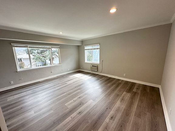 4th image of 2205 Mira Vista Ave #2209