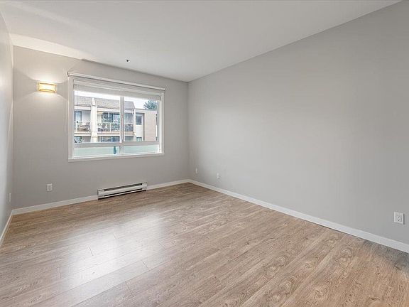 4th image of 8680 Lansdowne Rd #204