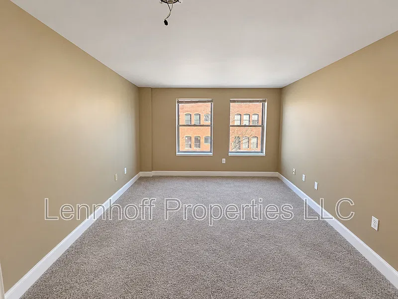 1 bed, 1.0 bath, 722 sqft, $2,500 — Photo 4