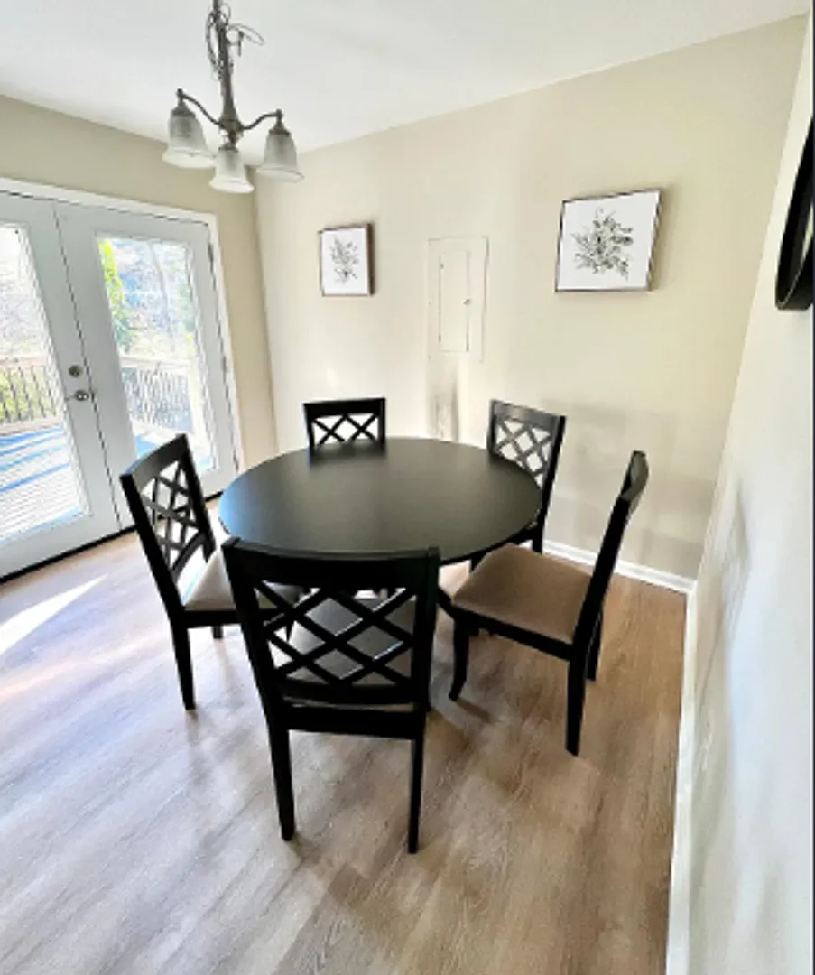Cozy Ranch Home — Photo 3