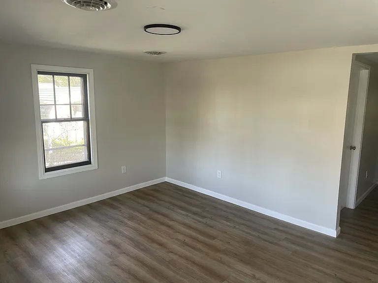 1312 Bristol Caverns Hwy — Photo 9
